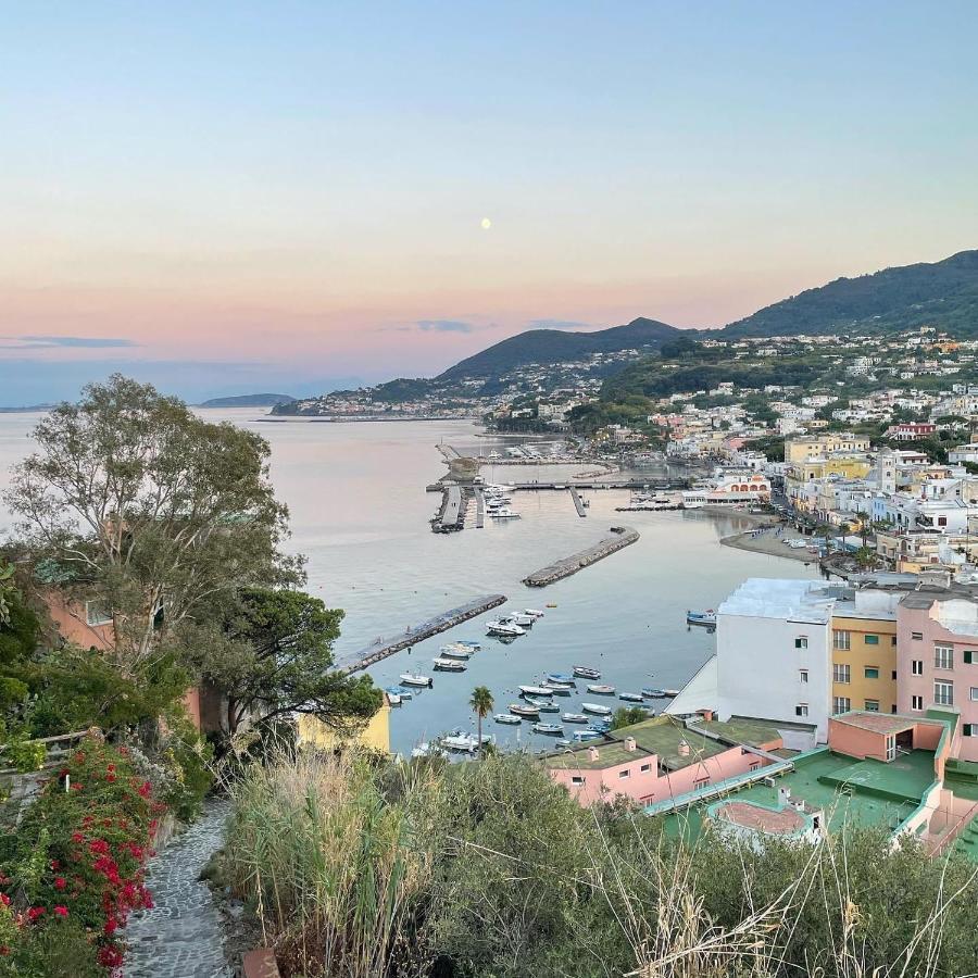 Casa Neval Lacco Ameno Apartment Lacco Ameno  ภายนอก รูปภาพ